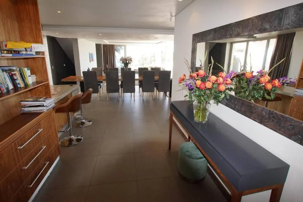 The Baules Camps Bay, Spectacular Luxury Villa Città del Capo