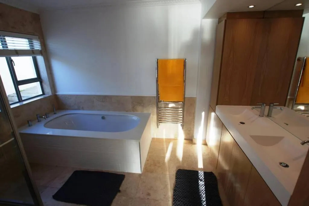 The Baules Camps Bay, Spectacular Luxury Villa Cape Town 0*,