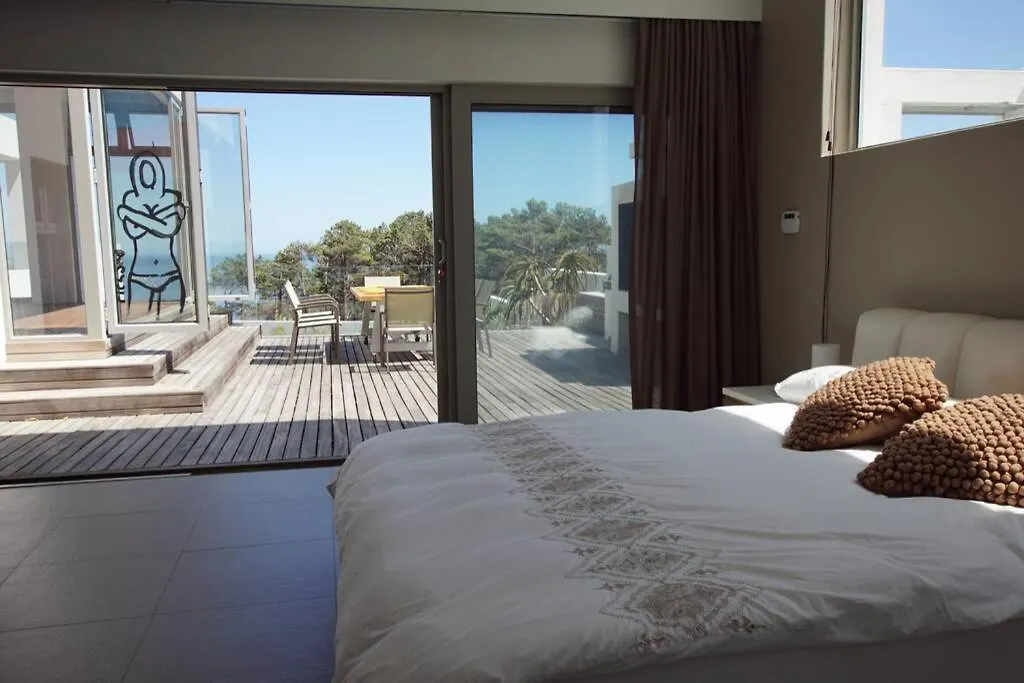 The Baules Camps Bay, Spectacular Luxury Villa Cape Town